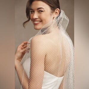 Hushed Commotion Martina French Net Wedding Veil from Anthropologie never worn